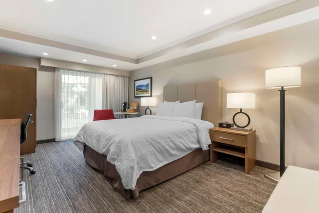 جناح بسرير كوين، Best Western Plus Kelowna Hotel and Suites 1/5
