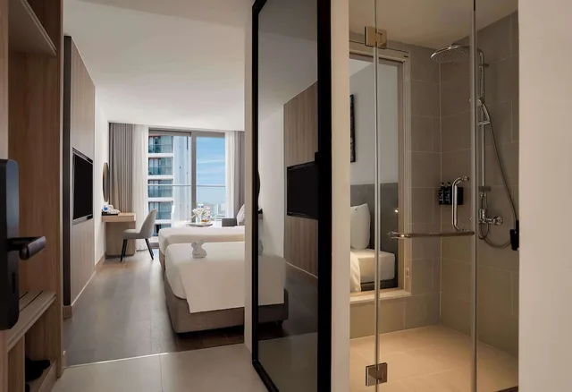 غرفة ديلوكس بسرير كوين بإطلالة على المدينة بشرفة، Adamas Boutique Hotel 5/5