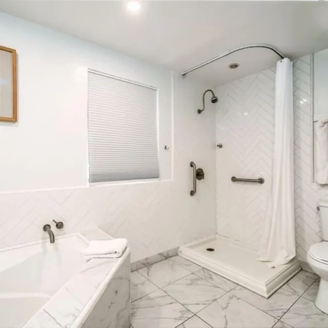 غرفة بسرير كينج، Agate Cove Inn 2/3