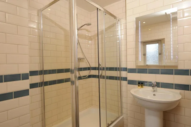 غرفة ديلوكس عائلية، Brooks Hotel Edinburgh 7/7