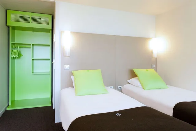 Next Generation, Superior, Twin Beds، CAMPANILE VERSAILLES - BUC 3/6