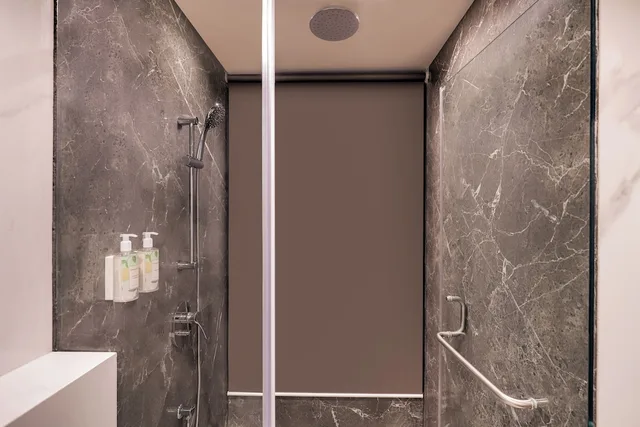 غرفة بريميير بسرير كينج، Grand Hometel Malad 8/8