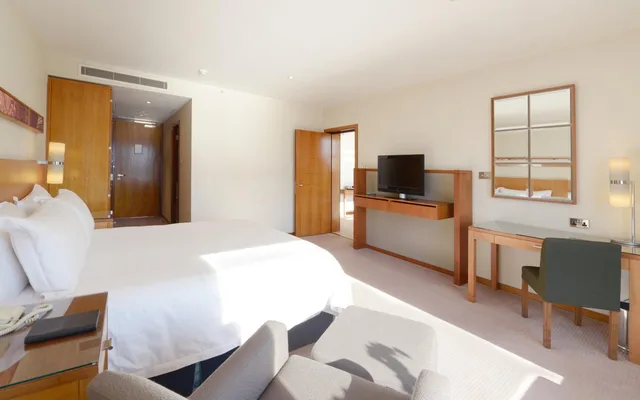 جناح تنفيذي، Vignette Collection Canary Riverside Plaza London by IHG 5/9
