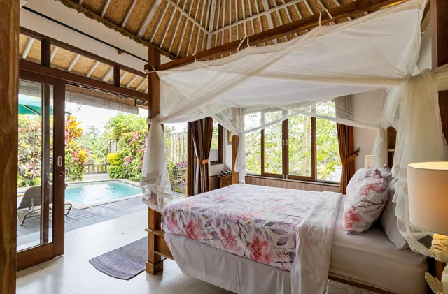 Private, Villa, King and Queen Bed, with Pool، Devi's Place 1/1