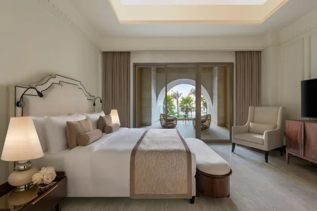 1 Bedroom, Duplex, Suite, Pool Side, Patio, The St. Regis Marsa Arabia Island, The Pearl Qatar 2/10