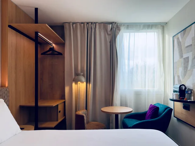 غرفة سوبيريور بسرير كوين، Golden Tulip Villepinte Roissy Parc des Expositions 6/10