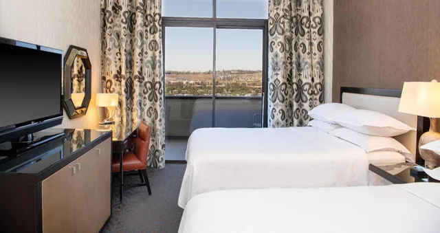 1 Bedroom, Presidential, Suite, 2 Queen Beds, Sofa, Balcony, Sheraton Mission Valley San Diego 3/5