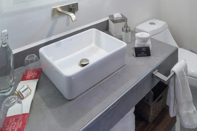 جناح بسريرين منفصلين بمطبخ، FlowSuites WTC 3/4