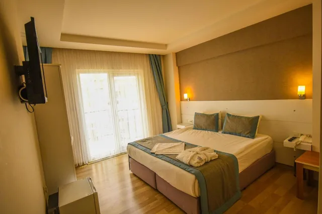 Standard, Single, Parion House Hotel 1/10