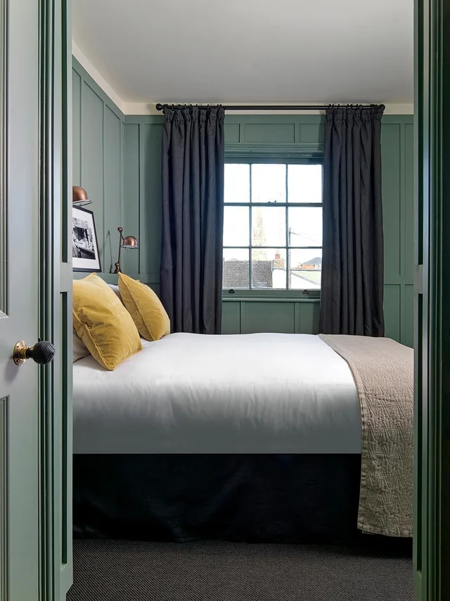 غرفة بسرير مزدوج، The George Hotel 2/4