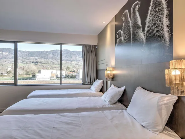 Standard, 3 Beds, Ibis Styles Saint Julien En Genevois Vitam 3/5
