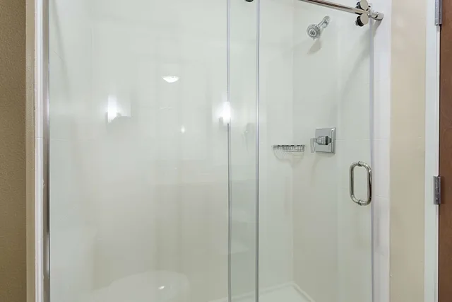 غرفة قياسية بسرير كينج، Comfort Inn & Suites Zachary, LA 3/3