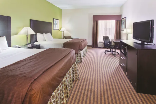 غرفة بسريرين كوين، City Express By Marriott Grove City 2/3