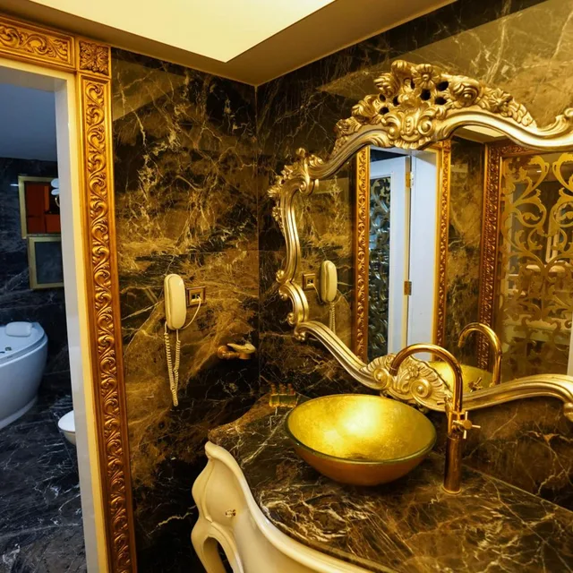 غرفة بسرير كينج، Hotel Buyuk Hamit 1/4