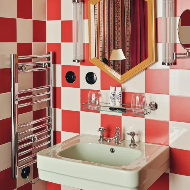 Little, King Bed, Hotel Les Deux Gares 3/3