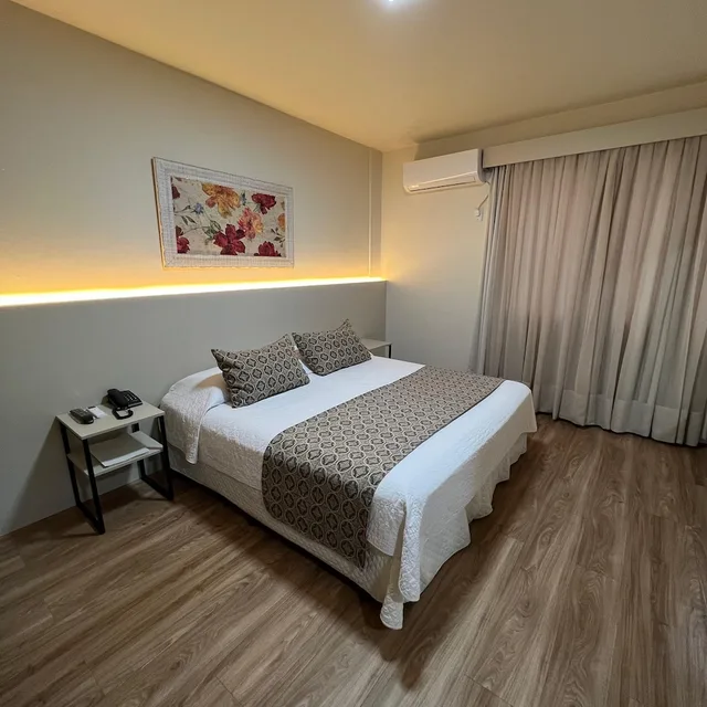 Standard, Double or Twin Bed, Hotel Geranium 9/10