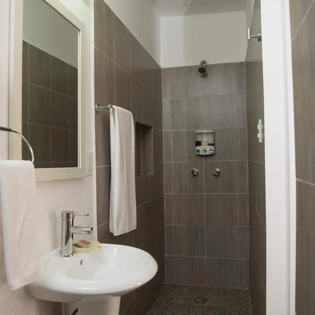 استوديو شهر العسل بسرير كينج مع أريكة، Ocean Zen Suites 2/4