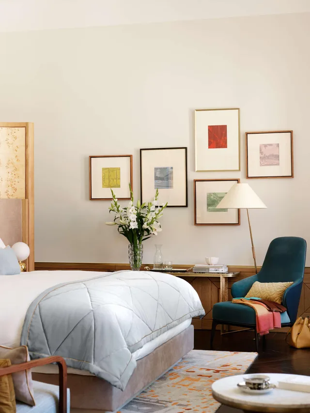 Standard, King Bed, RAFFLES EUROPEJSKI WARSAW 2/3