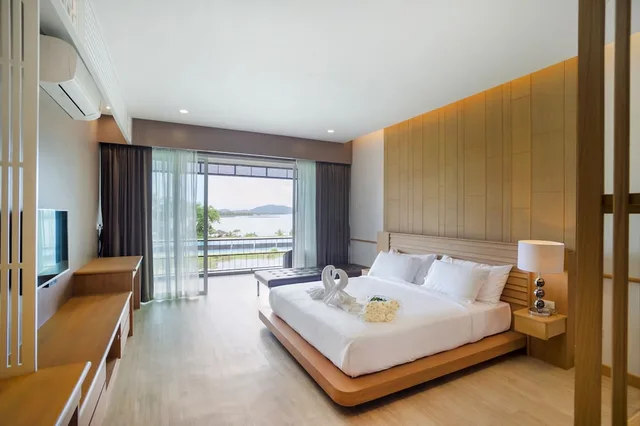 Deluxe, Twin Beds, Sea View, Baan Rim Ao 2/6