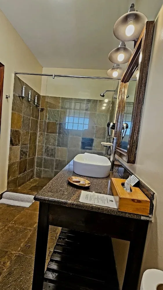غرفة مفردة بسرير مزدوج، Acacia Tree Lodge 6/10