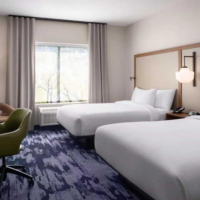 غرفة قياسية بسريرين كوين، Fairfield By Marriott Inn & Suites Cincinnati Oakley 1/4