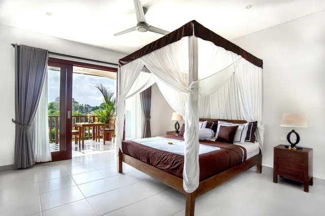 فيلا عائلية بسريرين منفصلين وسريرين كينج بإطلالة على المسبح بـ5 غرف نوم بمسبح خاص، Villa Yenian 6/10