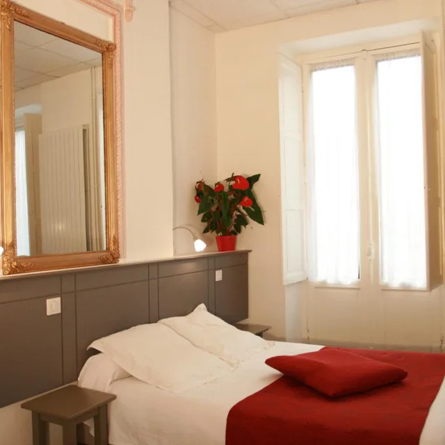 غرفة رباعية، Hotel Christian 10/10