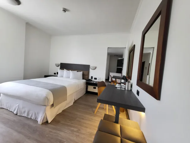 Connecting, Family Suite, Parque Del Lago Hotel 4/10