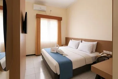 Deluxe, Double Bed, Ciptaningati Batu 1/1