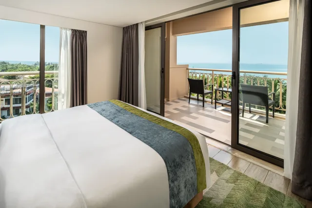 جناح بسرير كينج بإطلالة على البحر بغرفة نوم واحدة، HOLIDAY INN RESORT SANYA BAY 3/4