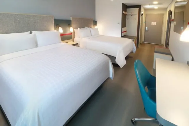 avid hotel Queretaro Centro Sur by IHG، سانتياغو دي كويريتارو 6/50