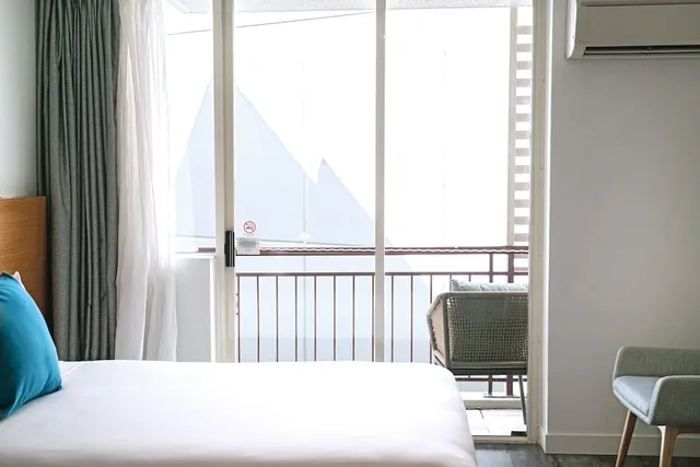 غرفة قياسية بسرير كينج، Novotel Cairns Oasis Resort 7/10
