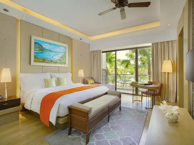 جناح بريميوم بسرير كينج، Movenpick Resort and Spa Jimbaran Bali 1/3