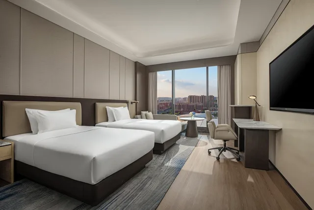 Crowne Plaza Linyi Olympic Sports Centre by IHG، Linyi 17/50