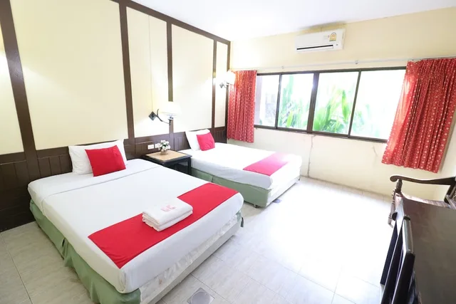 Standard Twin Room, Baan Nat The Village 1/3