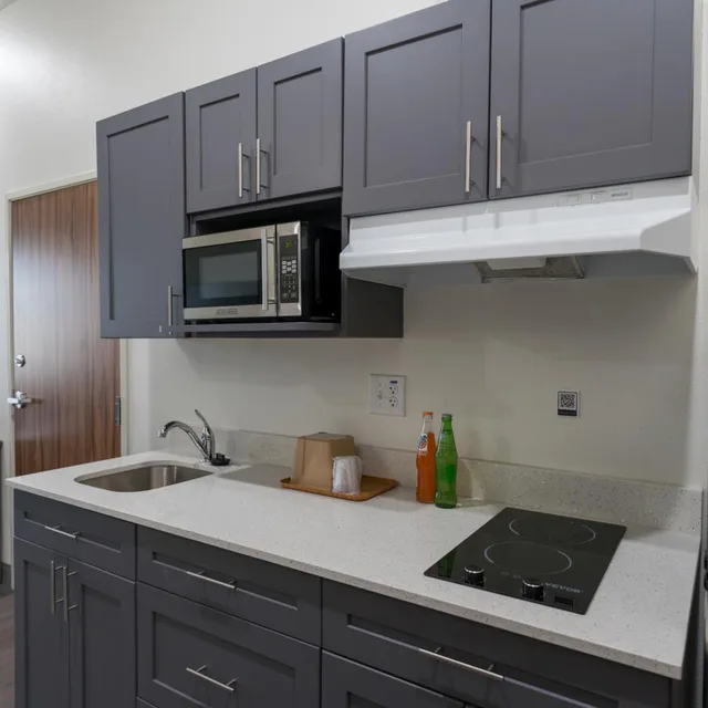 استوديو ديلوكس بسرير مزدوج، Texas Bungalows Hotel and Hotel Que at i35 Austin Pflugerville 3/4