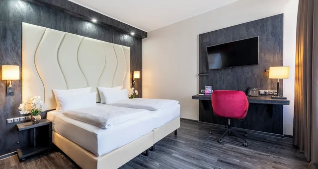 Premium, 2 Double Beds, Lake Side، Plaza Premium Schwerin 1/5
