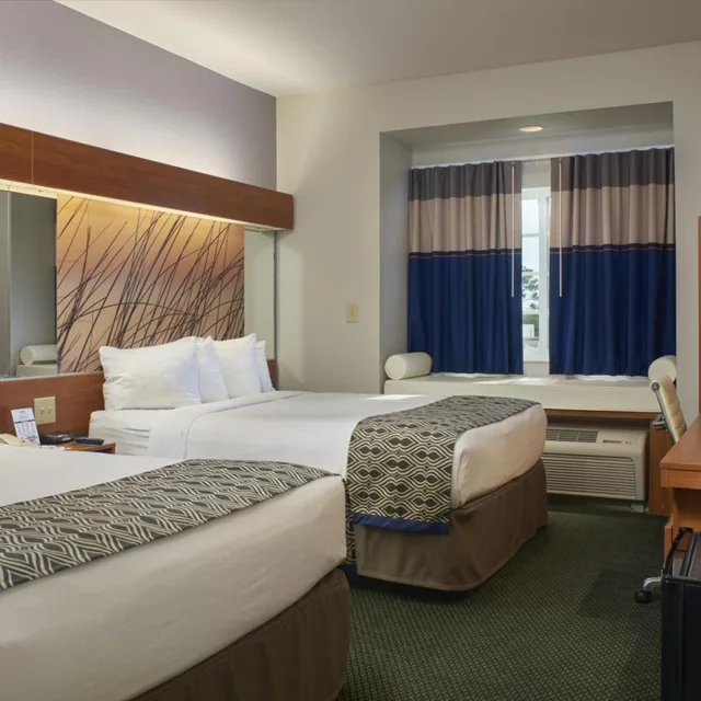 جناح استوديو بسرير كوين بحوض استحمام لذوي الإعاقة، Red Roof Inn Port Charlotte - Punta Gorda 2/10