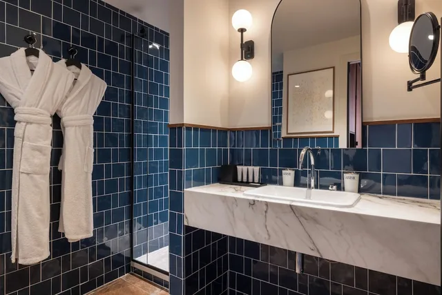 غرفة سوبيريور بسرير مزدوج، Cristal Champs Elysees Hotel 10/10