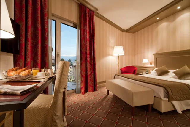 Standard Double for Sole Use، Hotel De La Paix 1/1