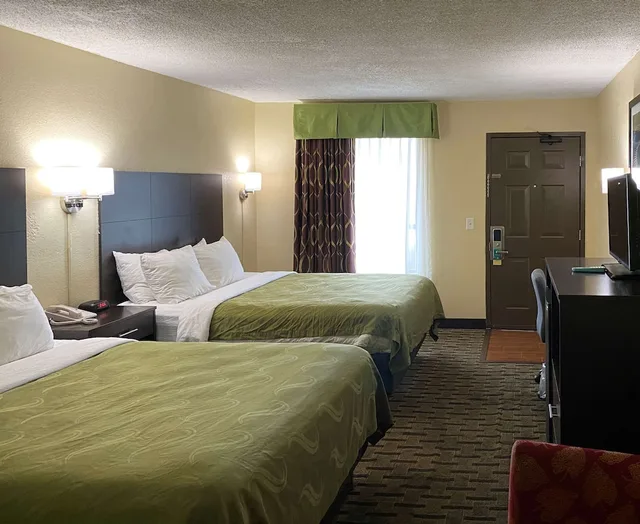 غرفة بسريرين كوين، Quality Inn Elizabeth City near University 1/6