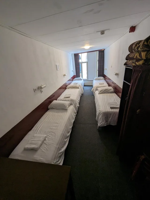 غرفة عائلية، Budget Hotel Ben 4/7