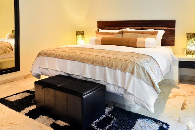 شقة سكنية ديلوكس بسرير كينج وسريرين منفصلين بغرفتي نوم بمطبخ، El Taj Oceanfront & Beachside Condo Hotel 4/10