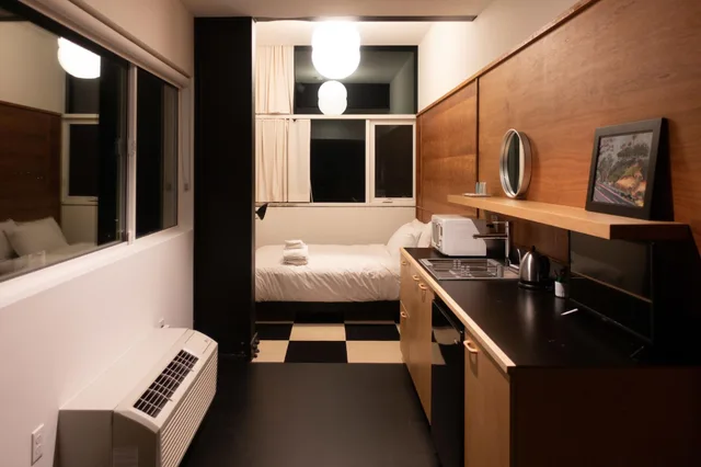 studio, Abpopa Hillcrest 2/2