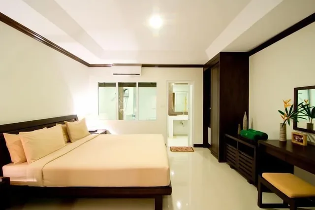 غرفة ديلوكس بسرير مزدوج بإطلالة على البحر، MAKATHANEE RESORT 1/3