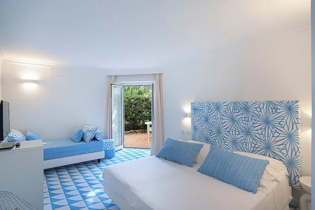 Comfort, Twin Beds, Continental Mare 4/10