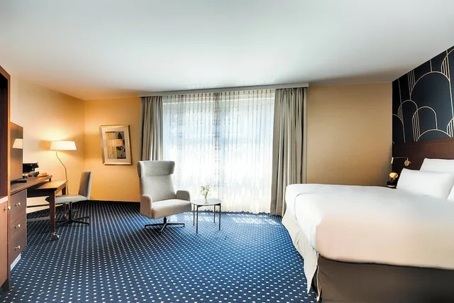 غرفة ديلوكس بسرير كينج، Courtyard By Marriott Bochum Stadtpark 7/10