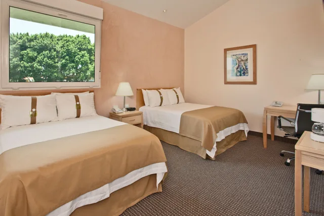 غرفة بريميوم بسريرين مزدوجين، Holiday Inn Cuernavaca 1/6