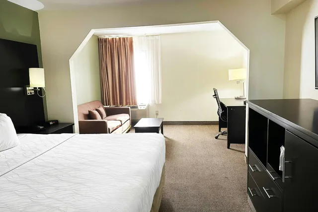 جناح بسرير كينج، OYO Hotel Rome West GA 5/7