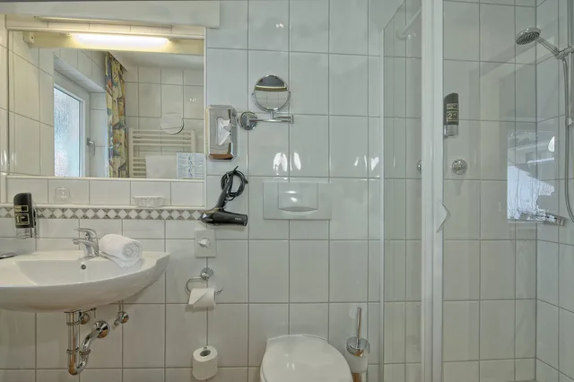 غرفة مفردة بسرير فردي، Alpenhotel Fischer 5/5
